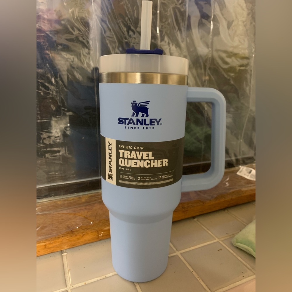 Stanley Travel Quencher 40oz